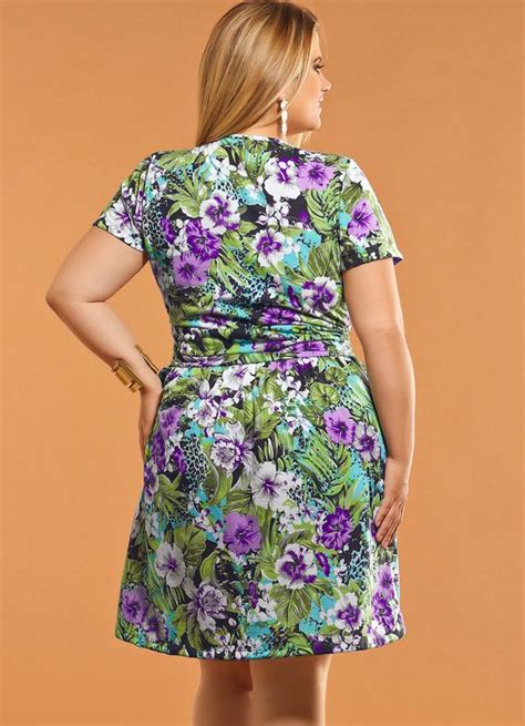 Vestido Com Decote V Floral Plus Size Posthaus