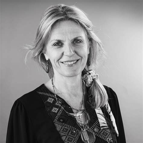 Inside mcgahee funeral home cornelia find a surprising art gallery 22