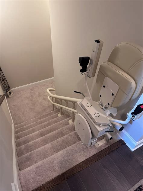 Standing Stair lift for Elderly | Home Straight Stair Lifts