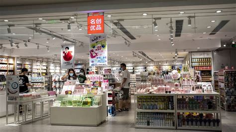 国内失速、海外加速，名创优品出海能实现“千亿万店”吗？ Cbndata