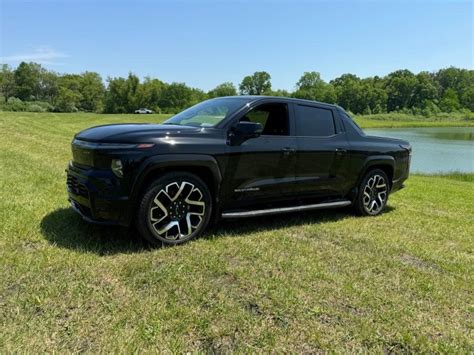 Primer Impresión De Conducción Chevy Silverado Ev Rst 2024