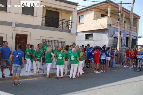 Galinduste Se Llena De Color Y Diversi N En El Desfile De Disfraces Y