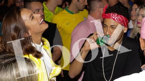 Neymar Y Las Fotos De Su Gran Fiesta Con Su Novia En Sao Paulo