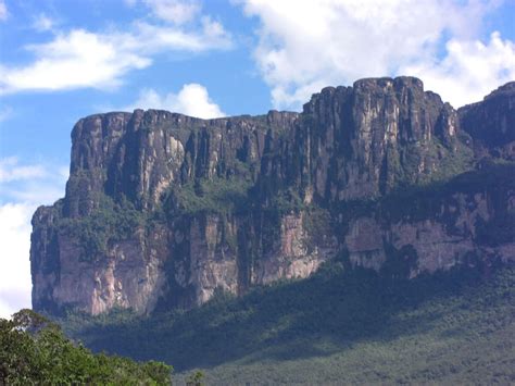 Angel Falls Canaima National Park Venezuelas Majestic Wonders Lac Geo