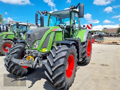 514 Stunden Fendt 724 Vario S4 Profi Plus für 196 350 Euro