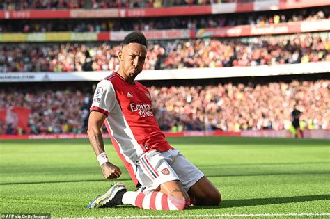 Arsenal 3 1 Tottenham Gunners Blow Away Their Rivals In The North