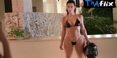 Kim Kardashian West Bikini Scene In The Kardashians Tnaflix