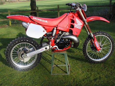 1989 Honda CR250 - Moto.ZombDrive.COM