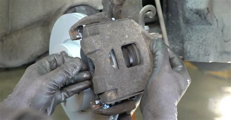 How To Change Front Brake Pads On Toyota Yaris Mk Replacement Guide