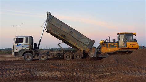 Bulldozer Operator Skill Pushing Sand Heavy Dump Truck Moving Soil