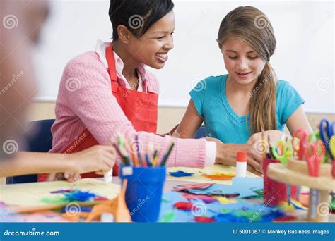 Elementary School Art Class Royalty Free Stock Photography - Image: 5001067