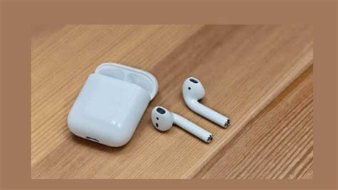 how to connect air pods to iphone