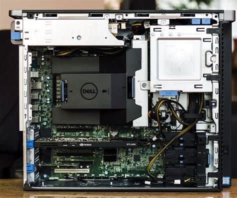 Dell Workstation T5820