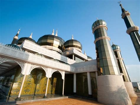 Terengganu Attractions: Top Places to Visit in Malaysia's East Coast State - EscapeNormal