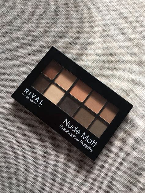 Modaitsme Moda Alışveriş Bakım ve Makyaj Blogu Rıval De Loop NUDE MATT Far Paleti