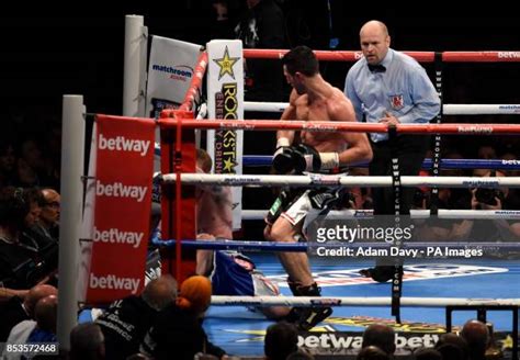 417 Carl Froch V George Groves Photos Stock Photos, High-Res Pictures ...