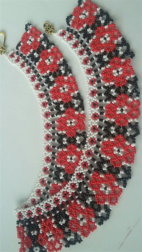 Pin by Hediye Büyükkaya on boncuk örme Crochet beaded bracelets