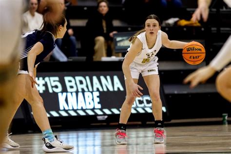 Photospread Womens Basketball Defeats Colorado School Of Mines Advances To Rmac Semifinals