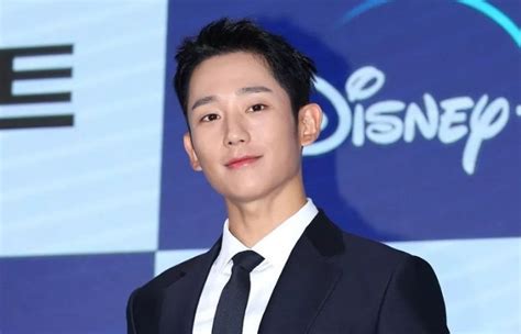 Jung Hae In Reflects On 10 Years In The Industry And His Impactful Role