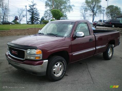 2001 Dark Toreador Red Metallic GMC Sierra 1500 SLE Regular Cab 4x4