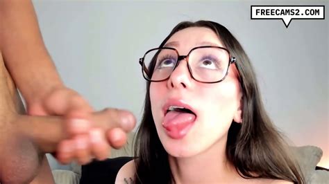 Nerdy Babe Deepthroating Huge Dick