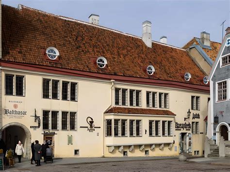 10 Oldest Companies in the World - Malevus