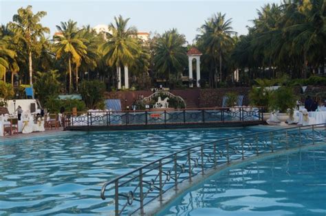 Golden Palms Resorts and Spas| Resort In Bangalore | Spas In Bangalore