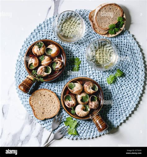 Escargots De Bourgogne Stock Photo Alamy