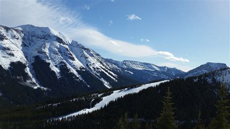 Just outside Pincher Creek, Alberta. Feb 26th, 2016. (untouched) [5312x2988] [OC] : EarthPorn