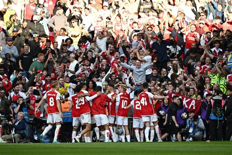 Arsenal Clinch Community Shield After Thrashing Man City 4 1 On Penalty