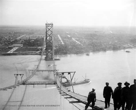 20 stunning photos from the Detroit-Windsor Ambassador Bridge ...