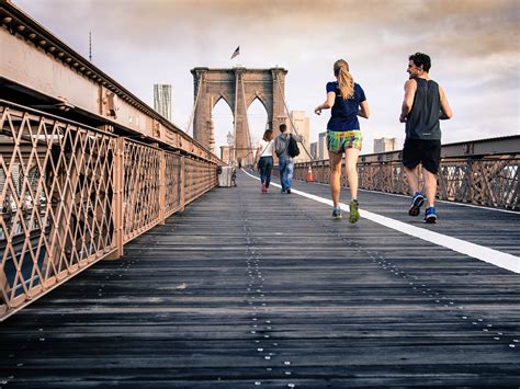 7 Scenic Running Paths in NYC