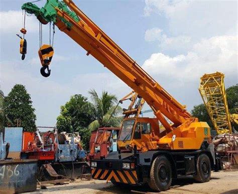 Rough Terrain Crane For Sale Tadano Tr M Ton