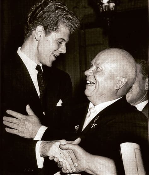 Van Cliburn Biography, Van Cliburn's Famous Quotes - Sualci Quotes