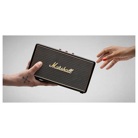 Disc Marshall Stockwell Travel Bluetooth Speaker At Gear4music