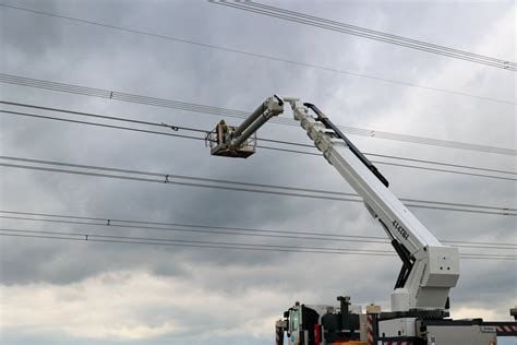 Photos Metzervisse Des Travaux Sur Une Ligne Haute Tension Sans