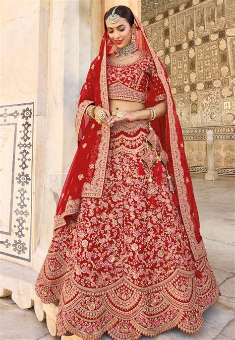 Banarasi Silk Bridal Lehenga Choli In Maroon Colour