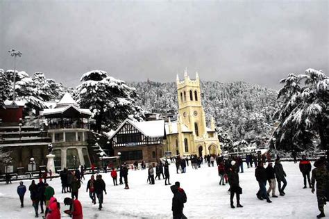 Shimla Receives Snowfall For Christmas And New Year 2016 Shivers At 1