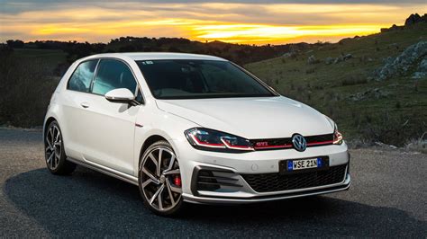 Descargar fondos de Disfrutade La Fabulosa Edición Volkswagen Golf Gti