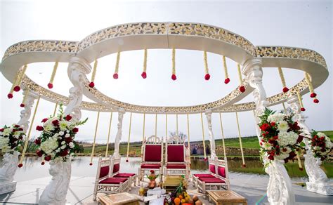 Entrance Decoration Ideas For Wedding Daytime Wedding Decoration Ideas