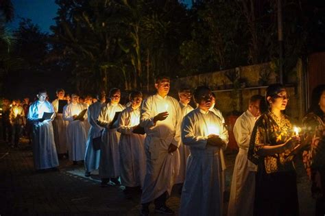 Pembukaan Bulan Rosario Paroki St Joannes Baptista Parung Paroki St