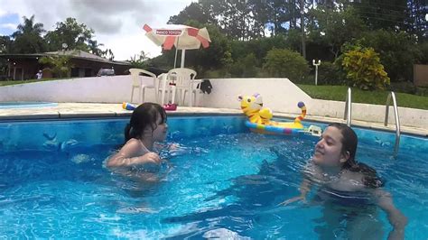 Diversão Na Piscina 21 Dez 14 Youtube