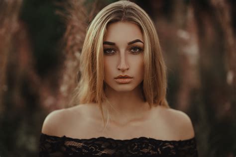 Wallpaper Women Blonde Portrait Depth Of Field 2048x1366