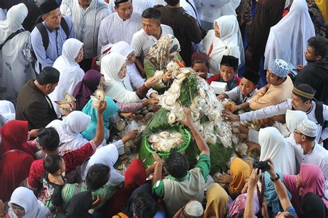 Megengan Tradisi Berbagi Menyambut Bulan Ramadan Radar Surabaya