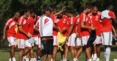 River Transita Su Tradicional Día Franco Con La Cabeza En La Levantada Frente A Colón Infobae