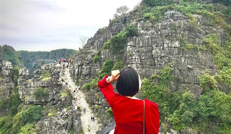 Ninh Binh Group Tour Hoa Lu Tam Coc Mua Caves By Limousine