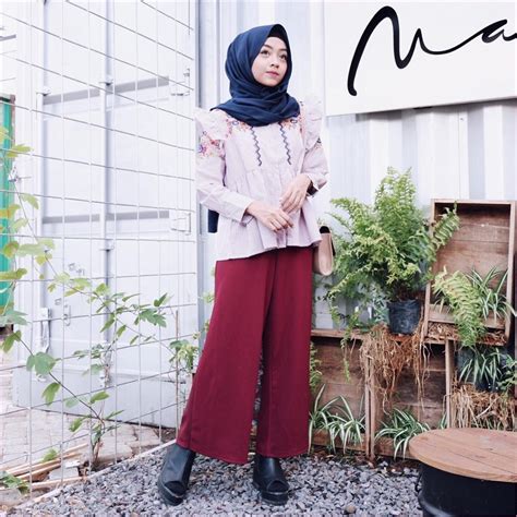 30 Trend Terbaru Ootd Jilbab Merah Maroon Mutacion Visual