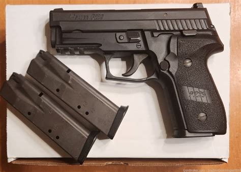 Police Trade Sig Sauer P229 40 Sandw Semi Auto Pistols At 1044325678