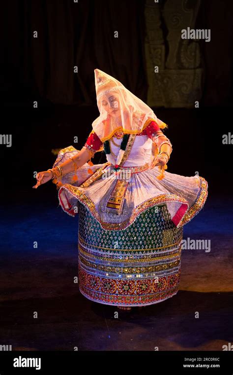 Indian Classical Dance Manipuri Preformance Stock Photo Alamy