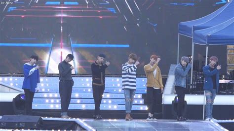 Bts Rehearsal Of Blood Sweat Tears At The Kbs Open Concert